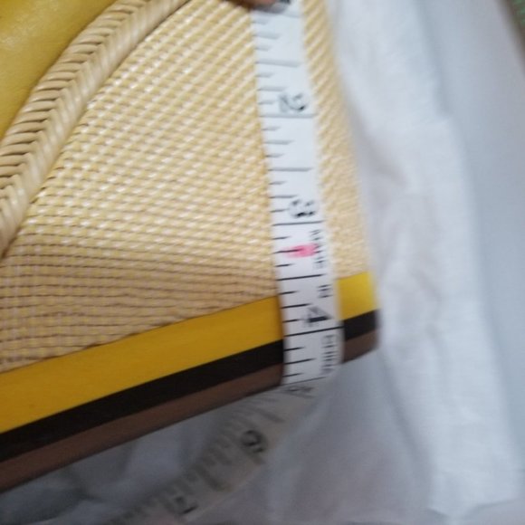 Bacio 61 Grotto Canary Wedge Platform Heels SZ 6.5 - Picture 4 of 15